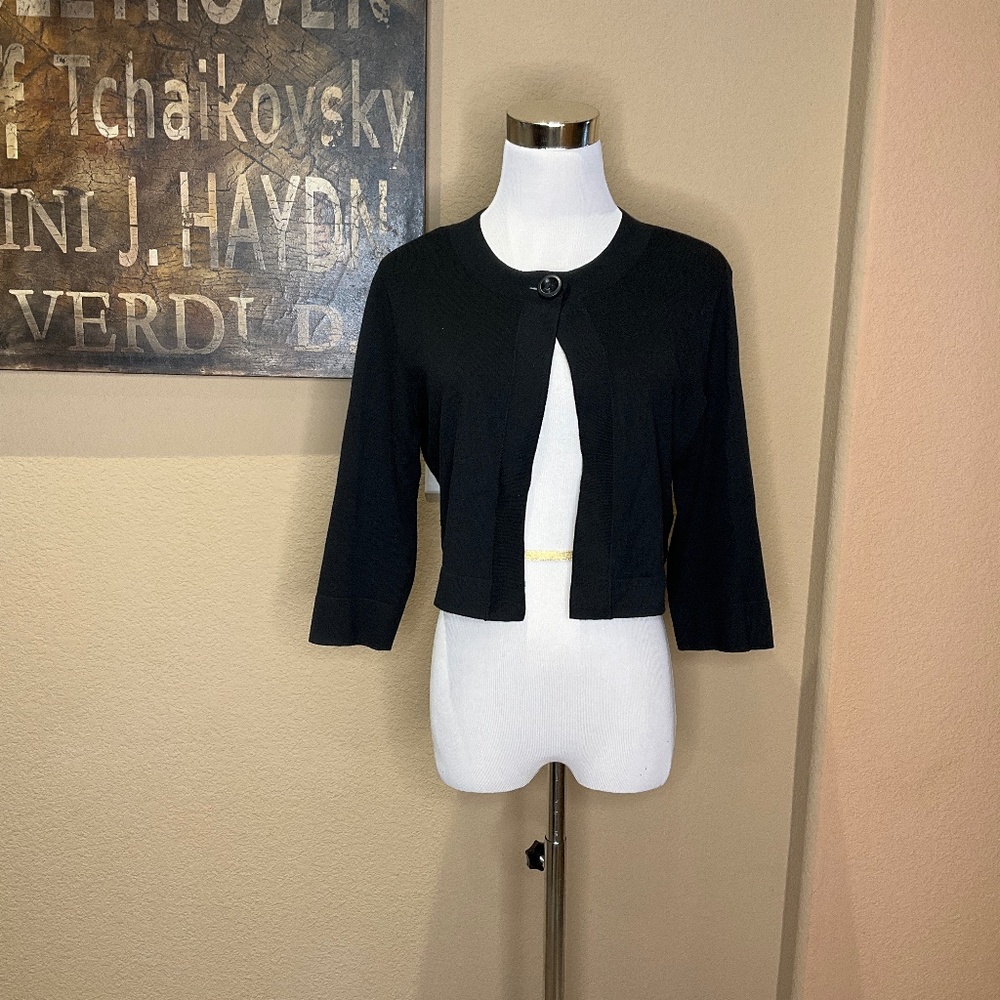 Tommy Bahama Cropped 3/4 sleeves black cardigan shrug